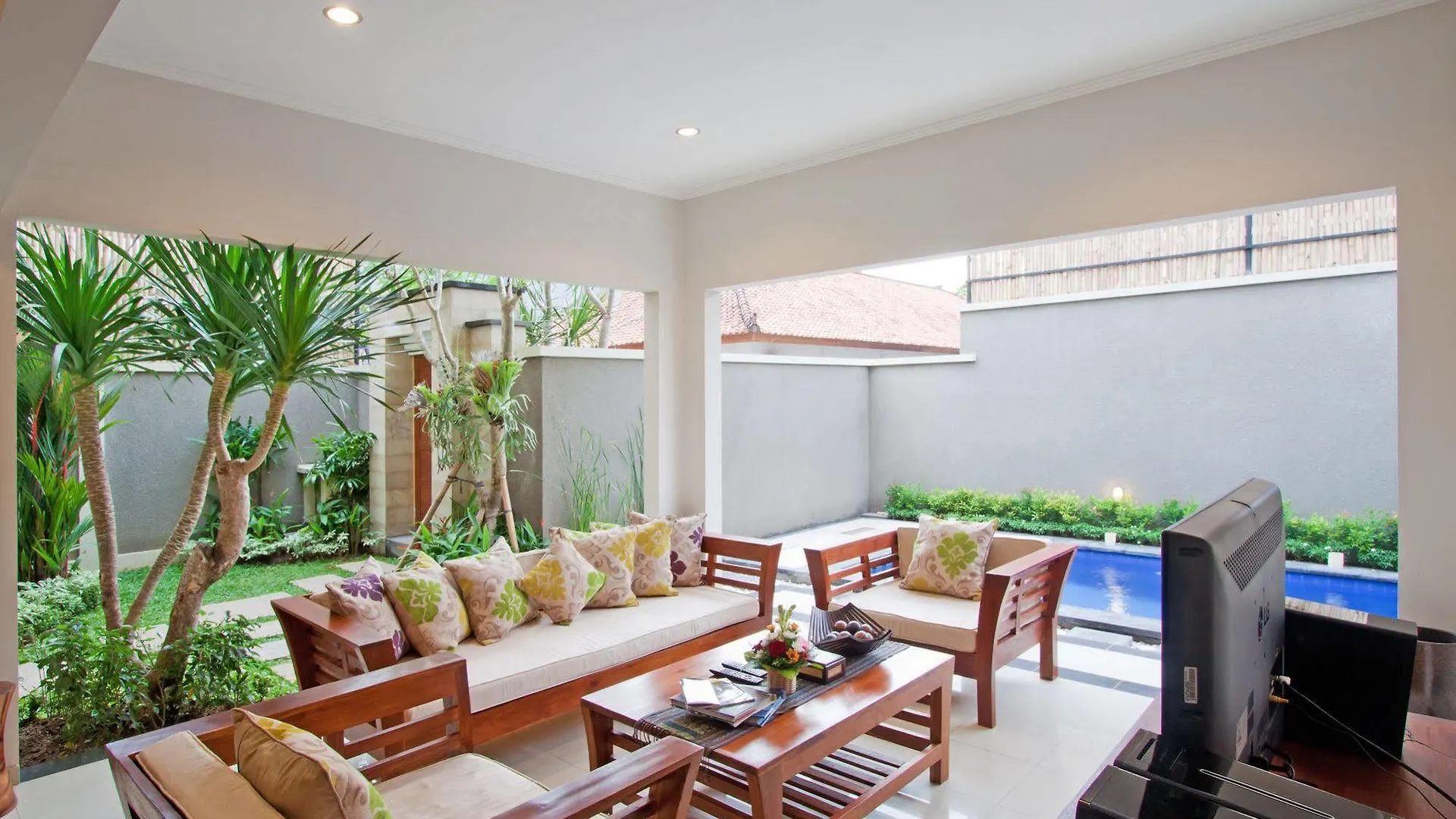 Madhya Villa Seminyak